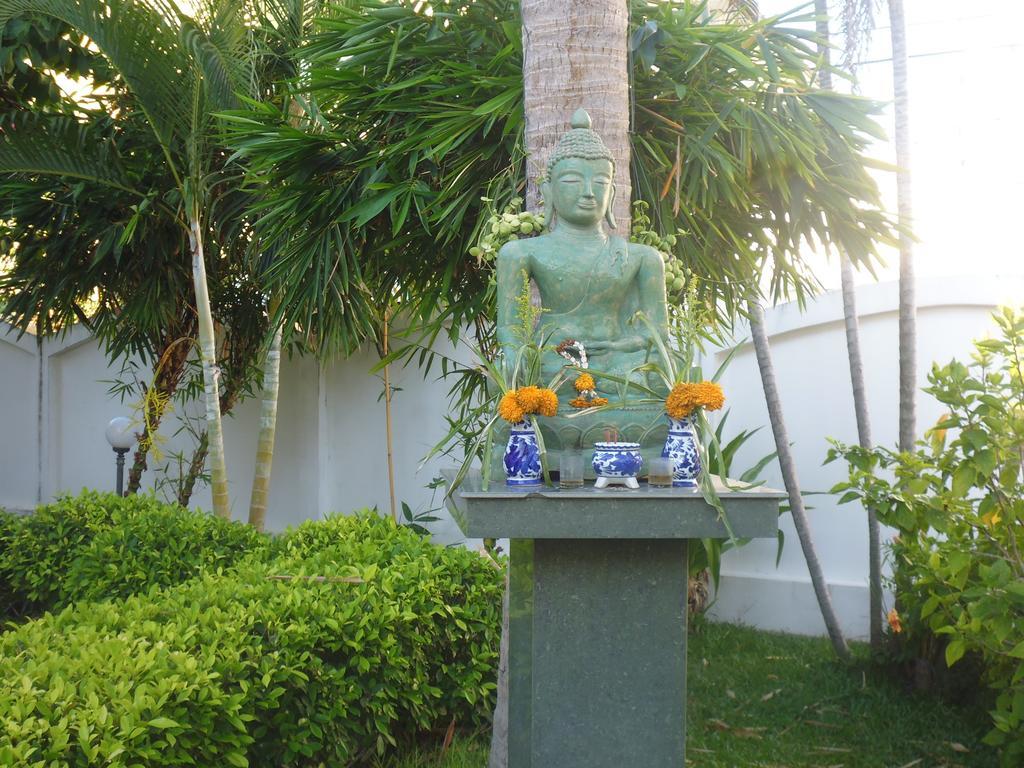 วิลล่า โอรันเยอร์ พัทยา Pattaya ภายนอก รูปภาพ