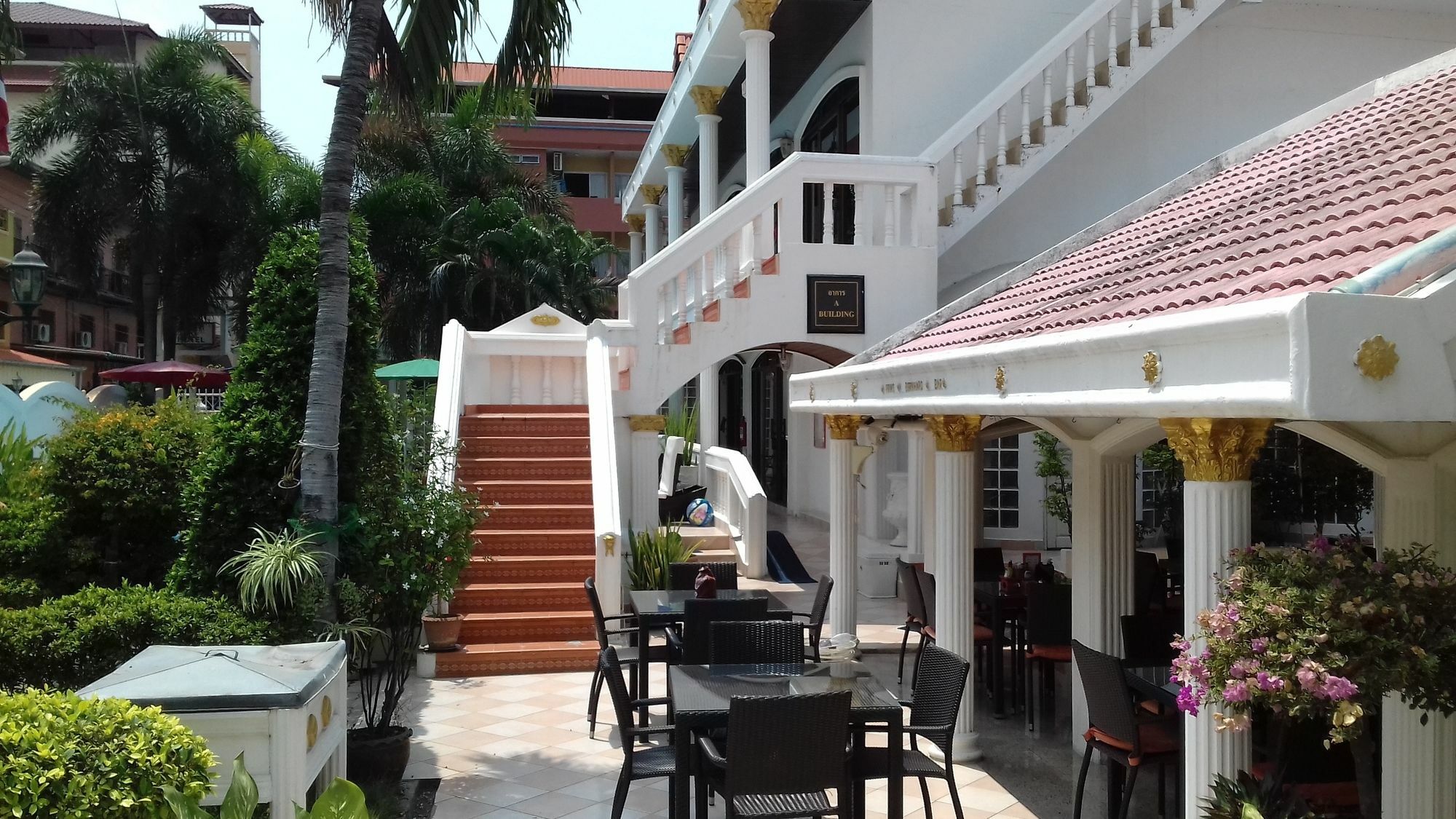 วิลล่า โอรันเยอร์ พัทยา Pattaya ภายนอก รูปภาพ