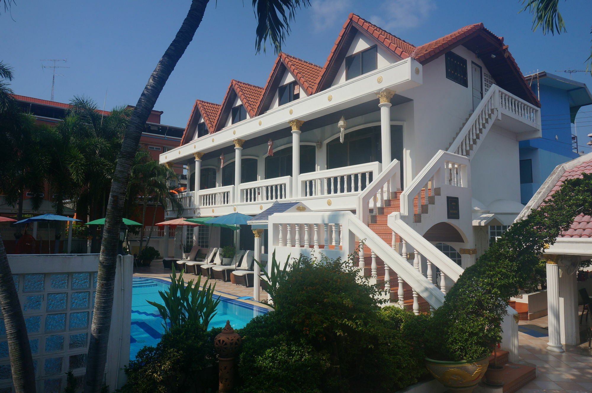 วิลล่า โอรันเยอร์ พัทยา Pattaya ภายนอก รูปภาพ